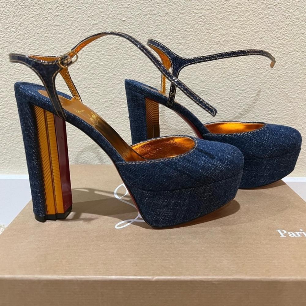 Christian Louboutin 37.5